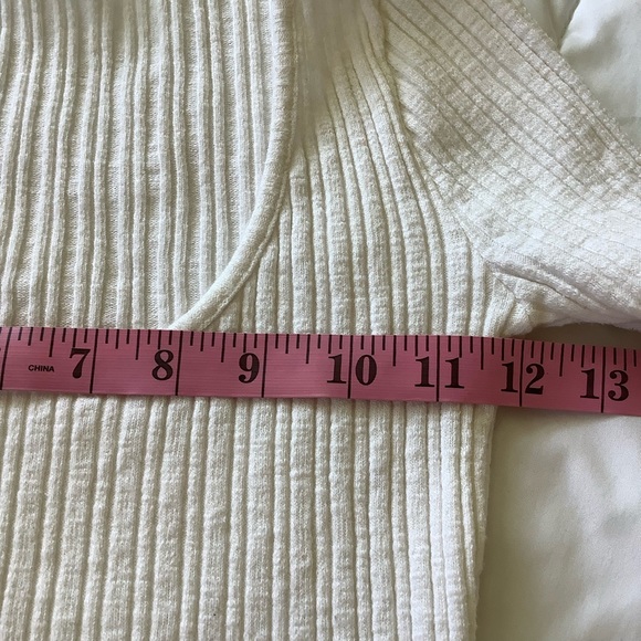 Zara Womens Ribbed Short Sleeve Crop Top Size Small - Picture 3 of 5